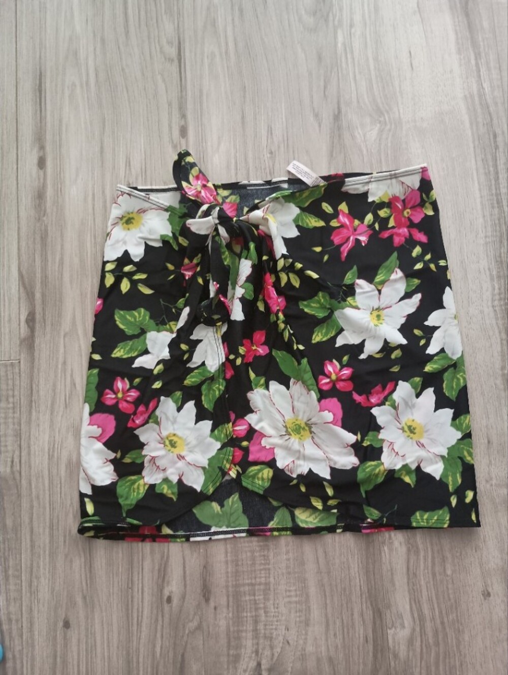 Victoria's Secret Vintage Floral Sarong Swim Cover Up Small NWT